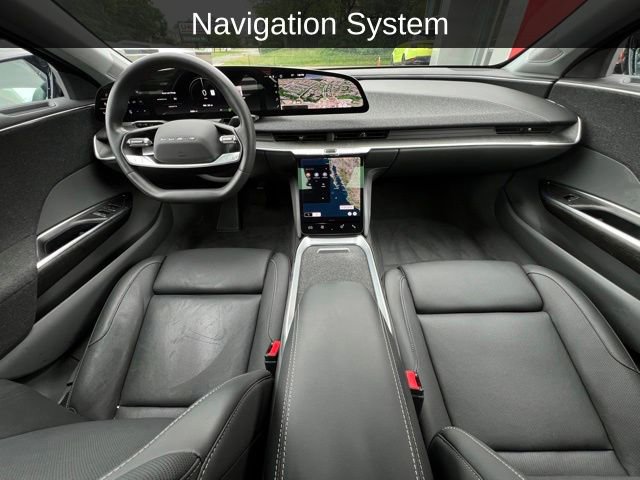 Used 2025 Lucid Air Touring AWD/4WD image 2