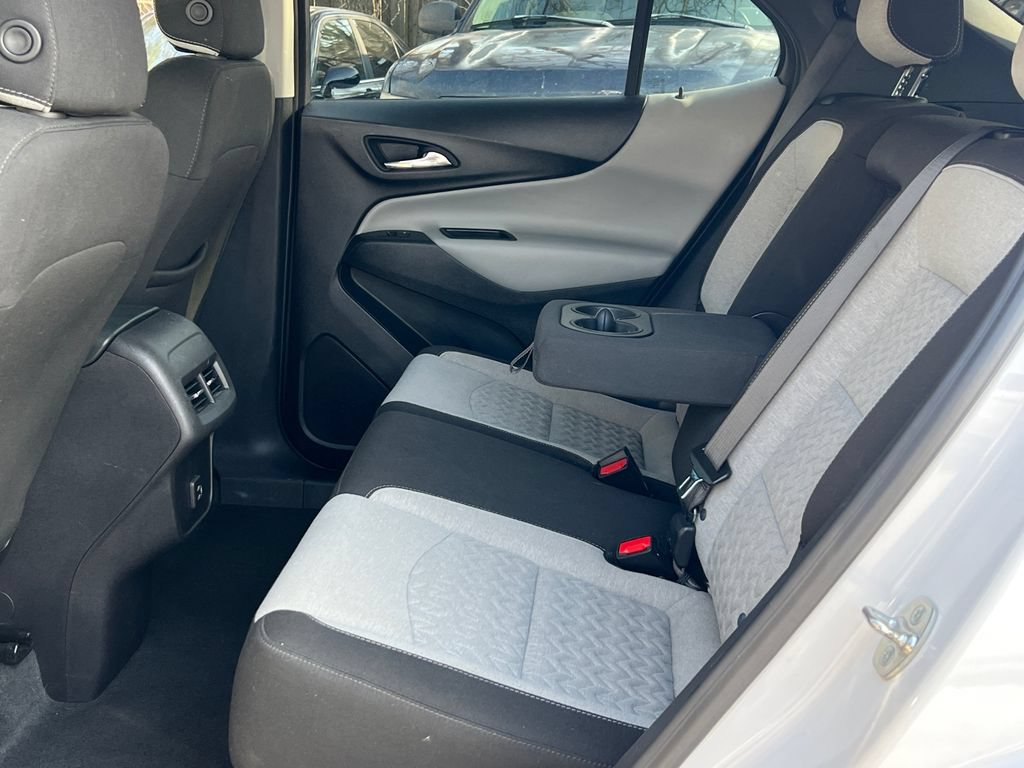 Used 2024 Chevrolet Equinox LT AWD/4WD image 16