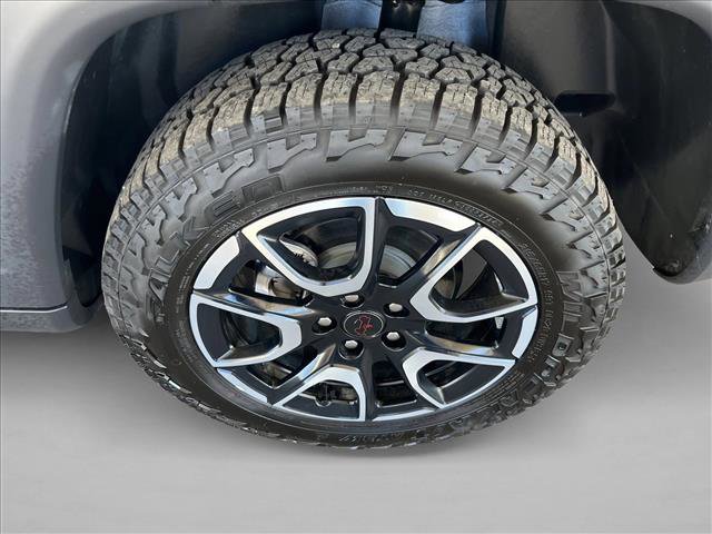 Used 2025 Jeep Compass Trailhawk image 16