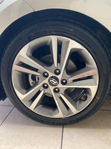 Used 2018 Hyundai Elantra Limited FWD image 28