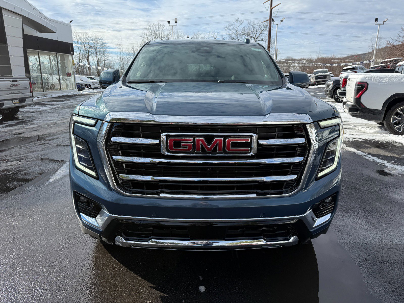 New 2026 GMC Yukon Elevation image 8