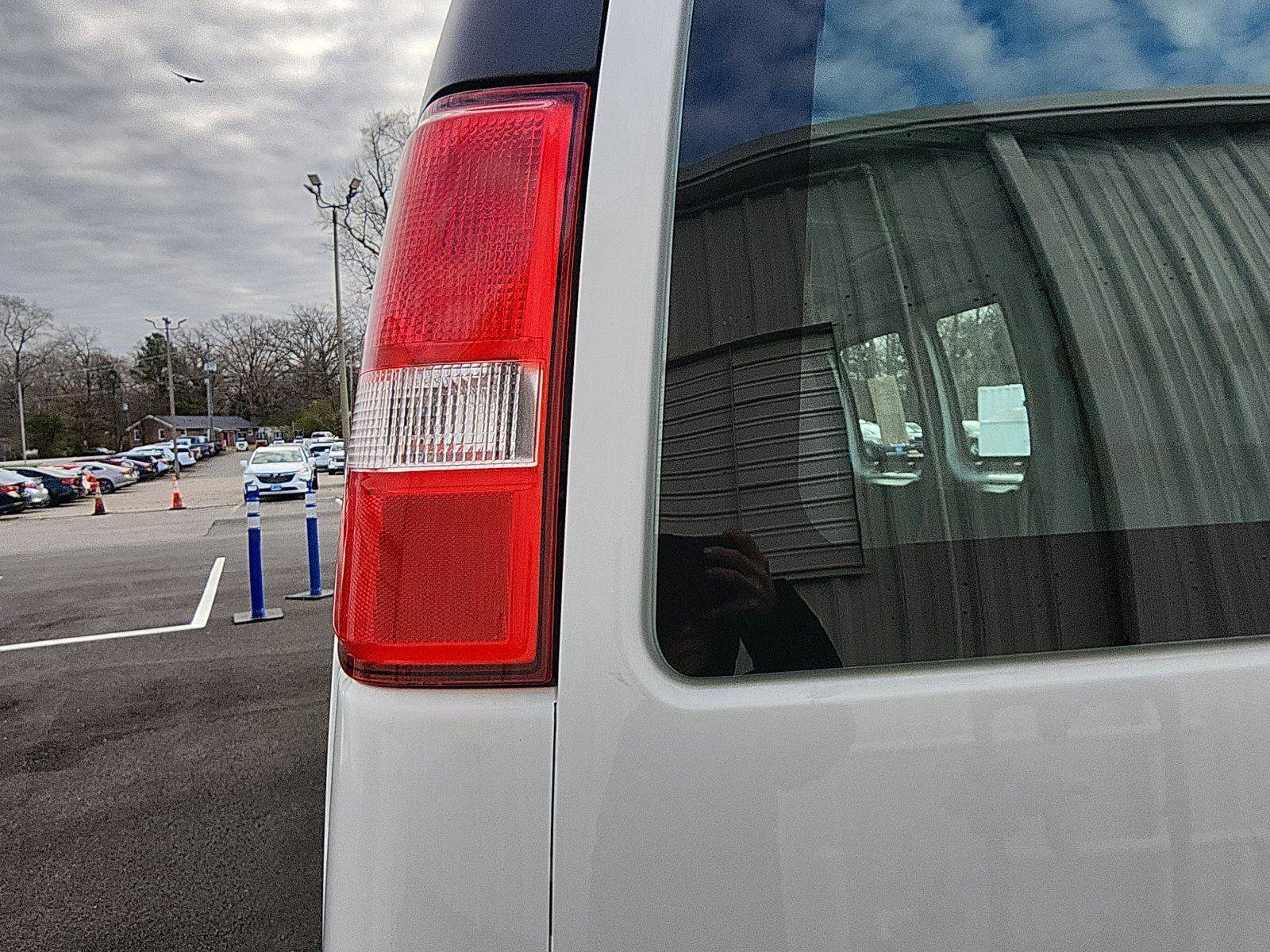 Used 2024 Chevrolet Express 2500 w/ Driver Convenience Package image 13