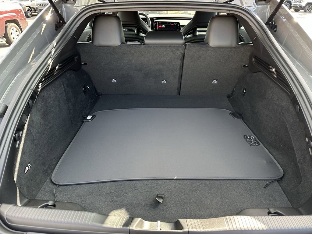 New 2026 Dodge Charger Daytona Scat Pack w/ Track Package image 32