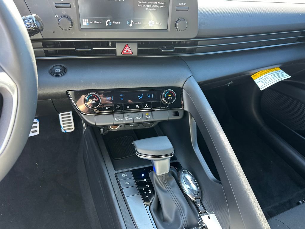 New 2025 Hyundai Elantra Sport image 30