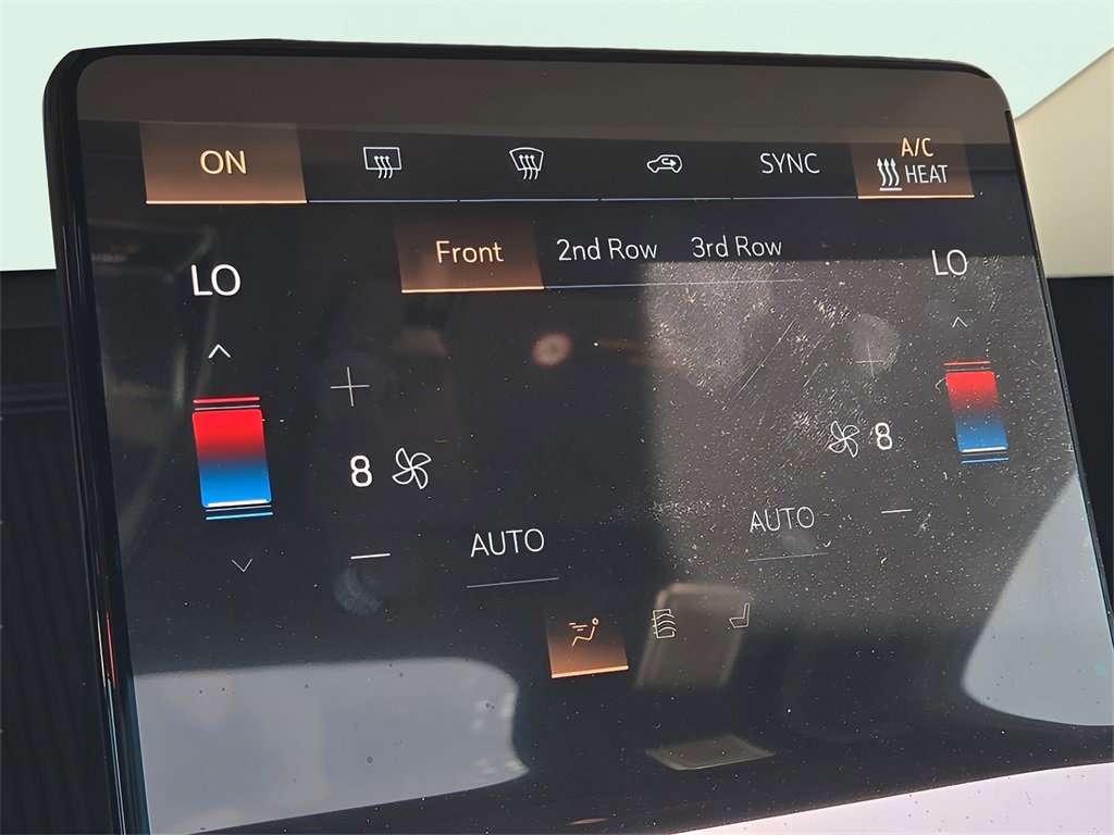 New 2026 Cadillac Vistiq Sport image 26