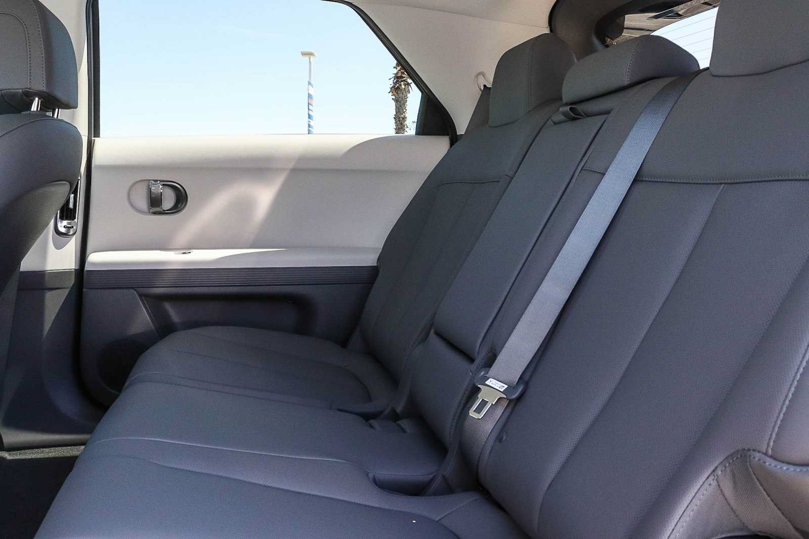 New 2027 Hyundai Ioniq 5 SEL RWD image 25