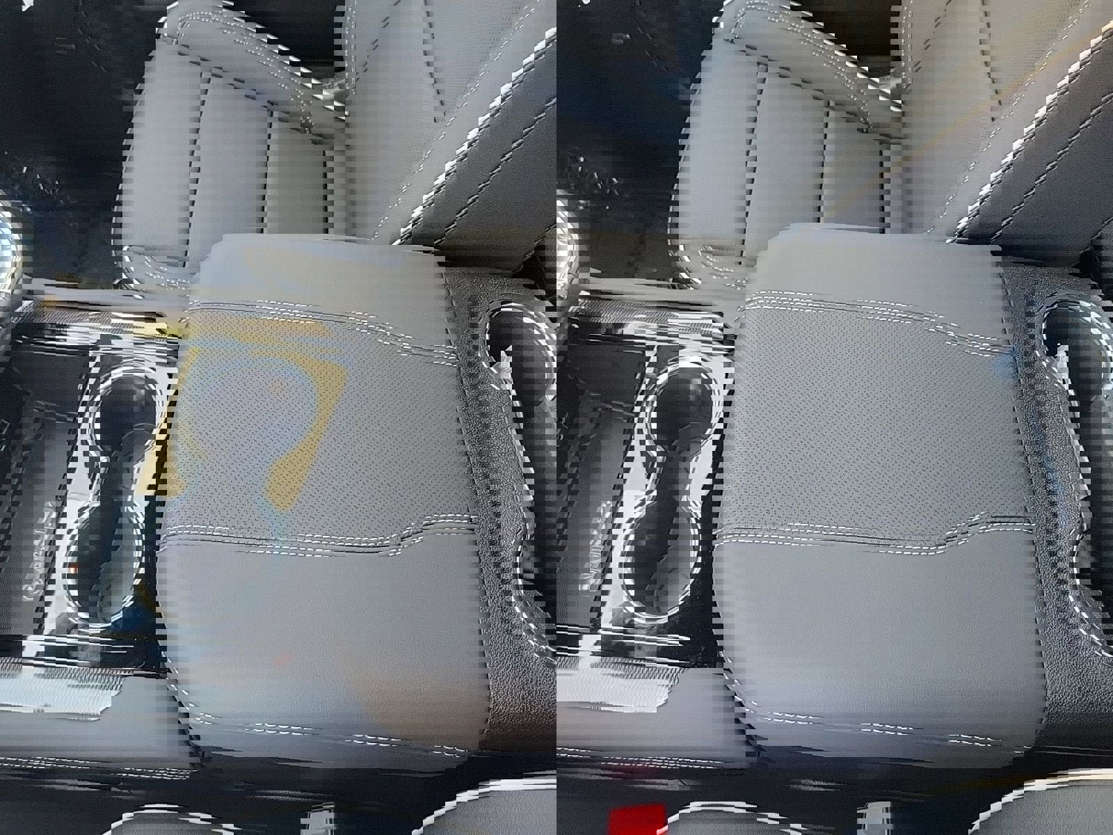 New 2026 GMC Yukon XL Elevation image 20