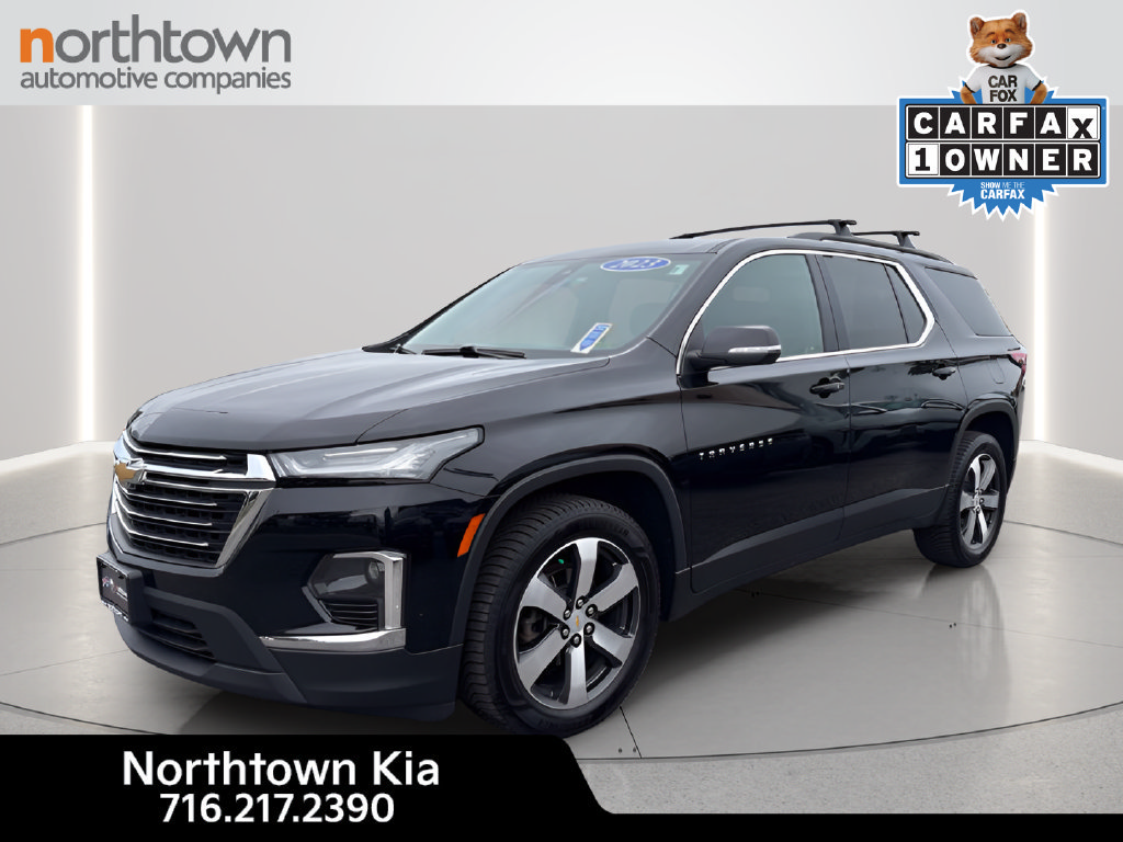 Used 2023 Chevrolet Traverse LT w/ LT Premium Package
