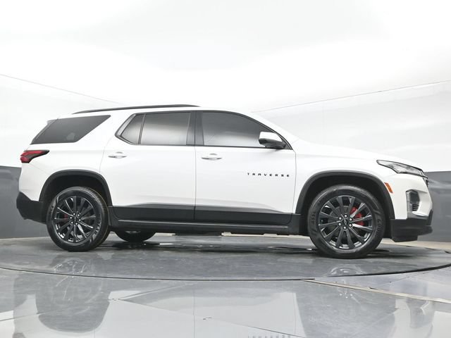 Used 2022 Chevrolet Traverse RS FWD image 26