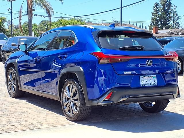 Used 2019 Lexus UX 200 F Sport w/ F Sport Premium Package FWD image 3