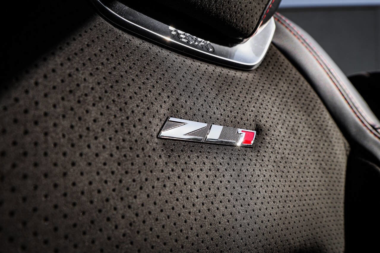 Used 2023 Chevrolet Camaro ZL1 image 44