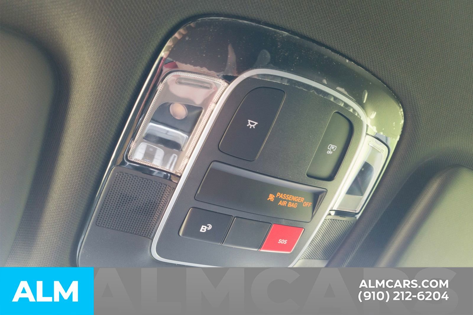 Certified 2025 Hyundai Santa Cruz SEL image 30