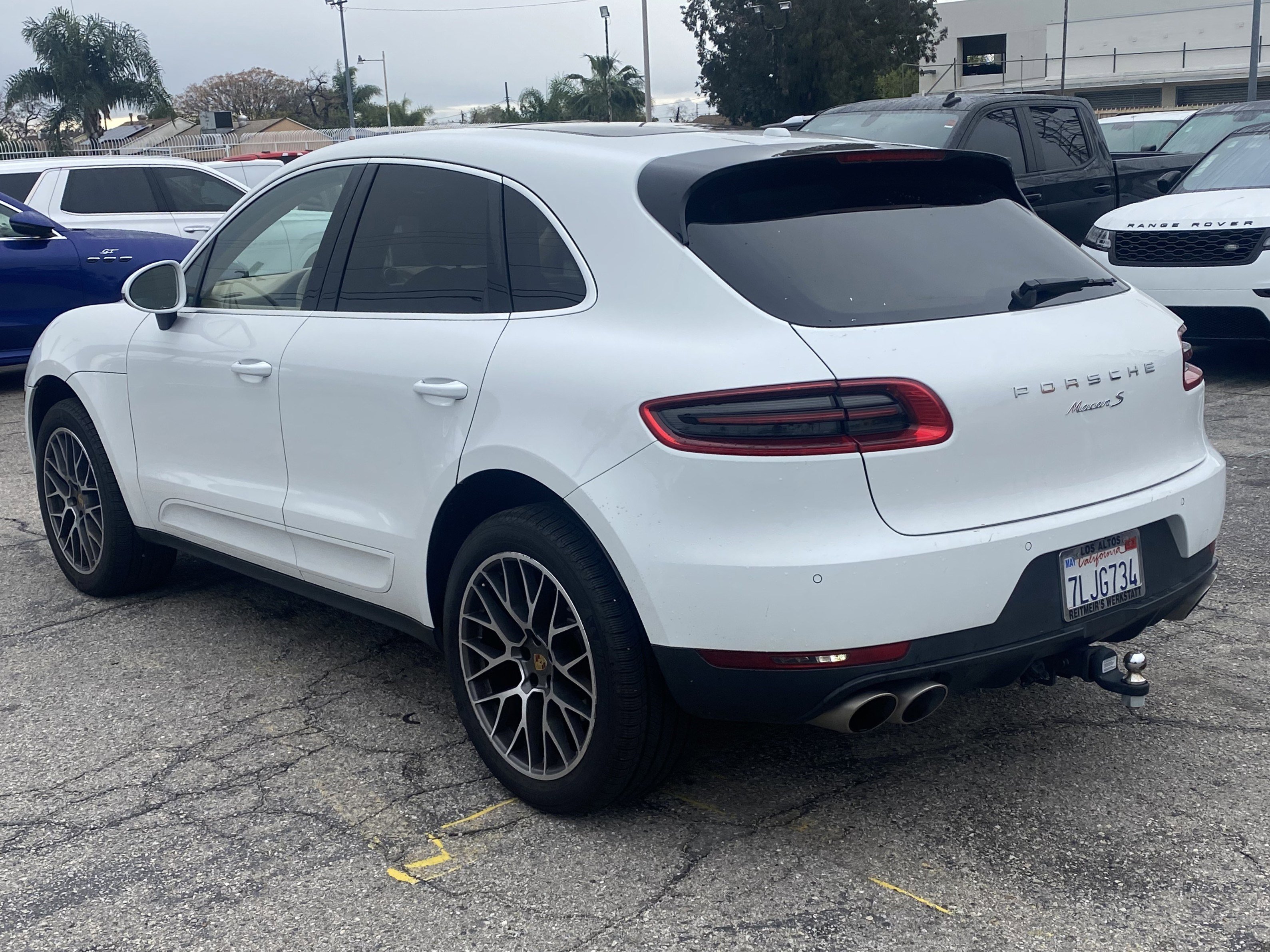 Used 2015 Porsche Macan S w/ Premium Package Plus image 8
