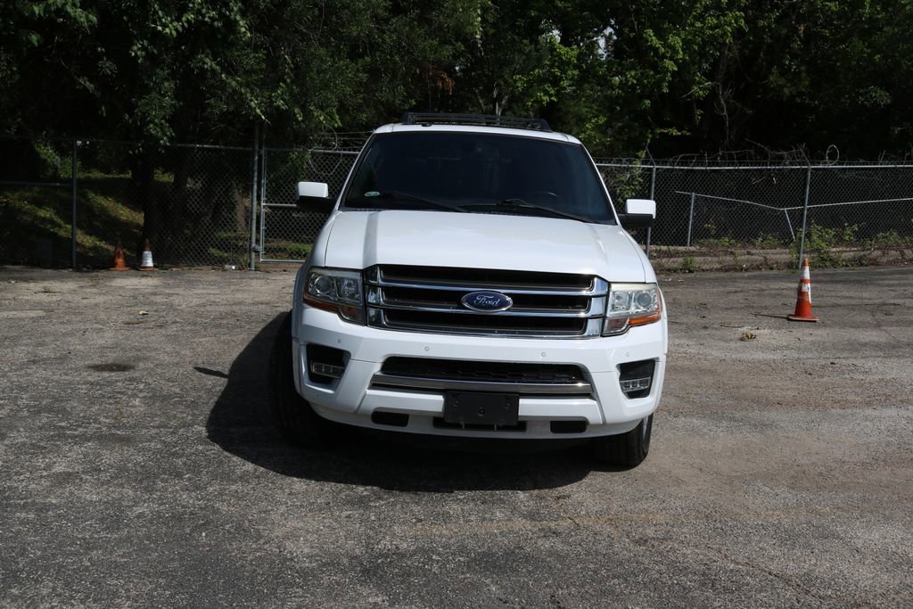 Used 2017 Ford Expedition Limited w/ Equipment Group 301A RWD image 8