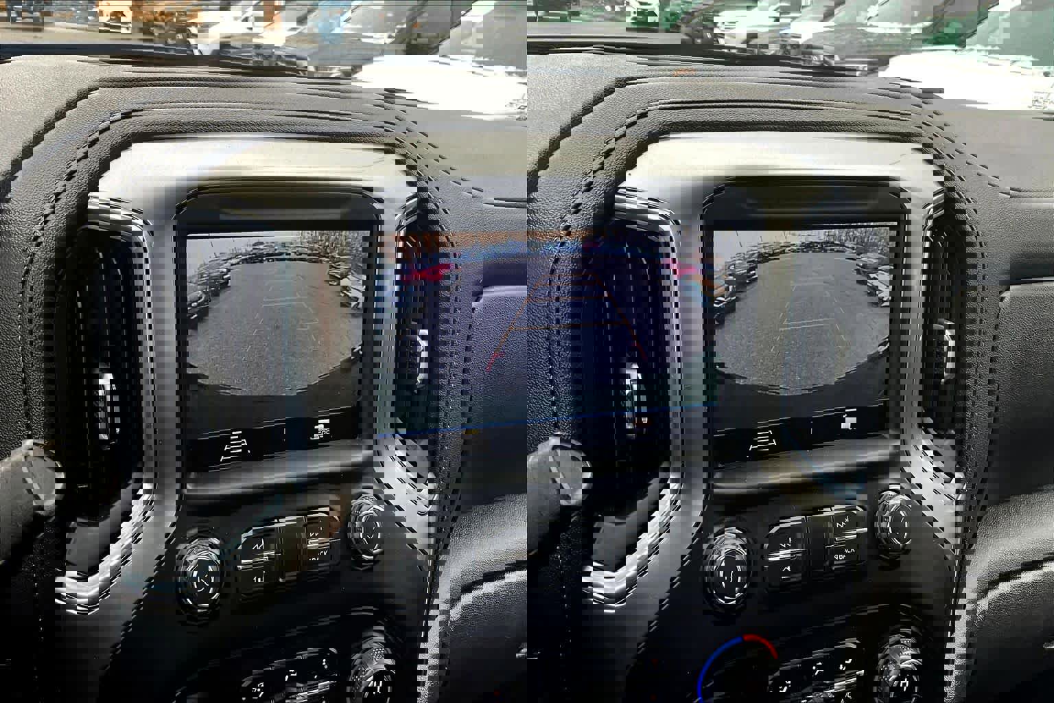 Used 2021 Chevrolet Silverado 1500 LT Trail Boss AWD/4WD image 27