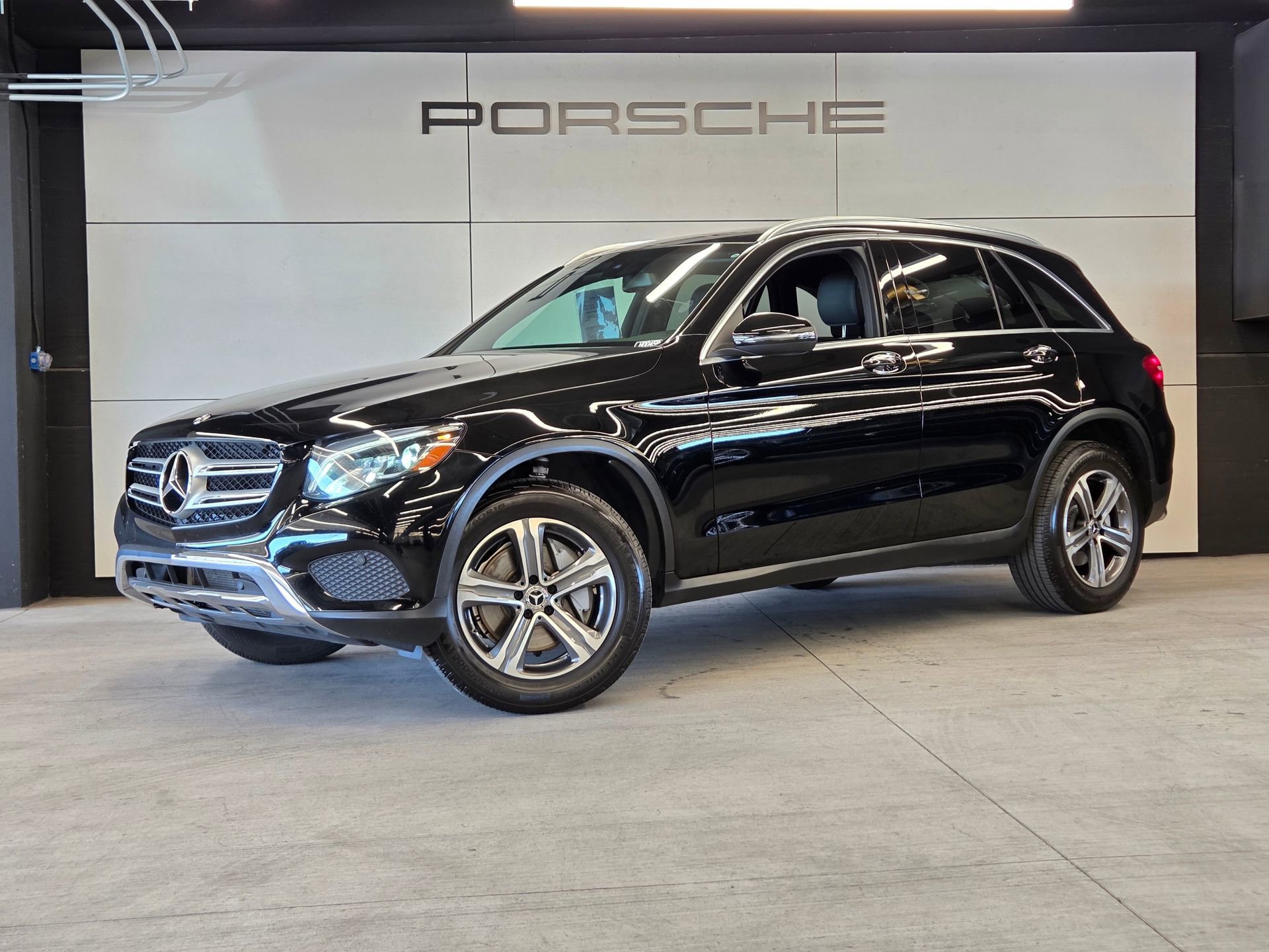 Used 2019 Mercedes-Benz GLC 300 GLC 300 image 1