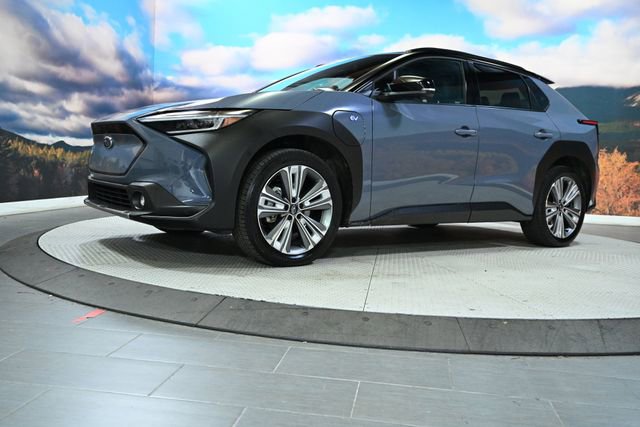 Used 2023 Subaru Solterra AWD image 4