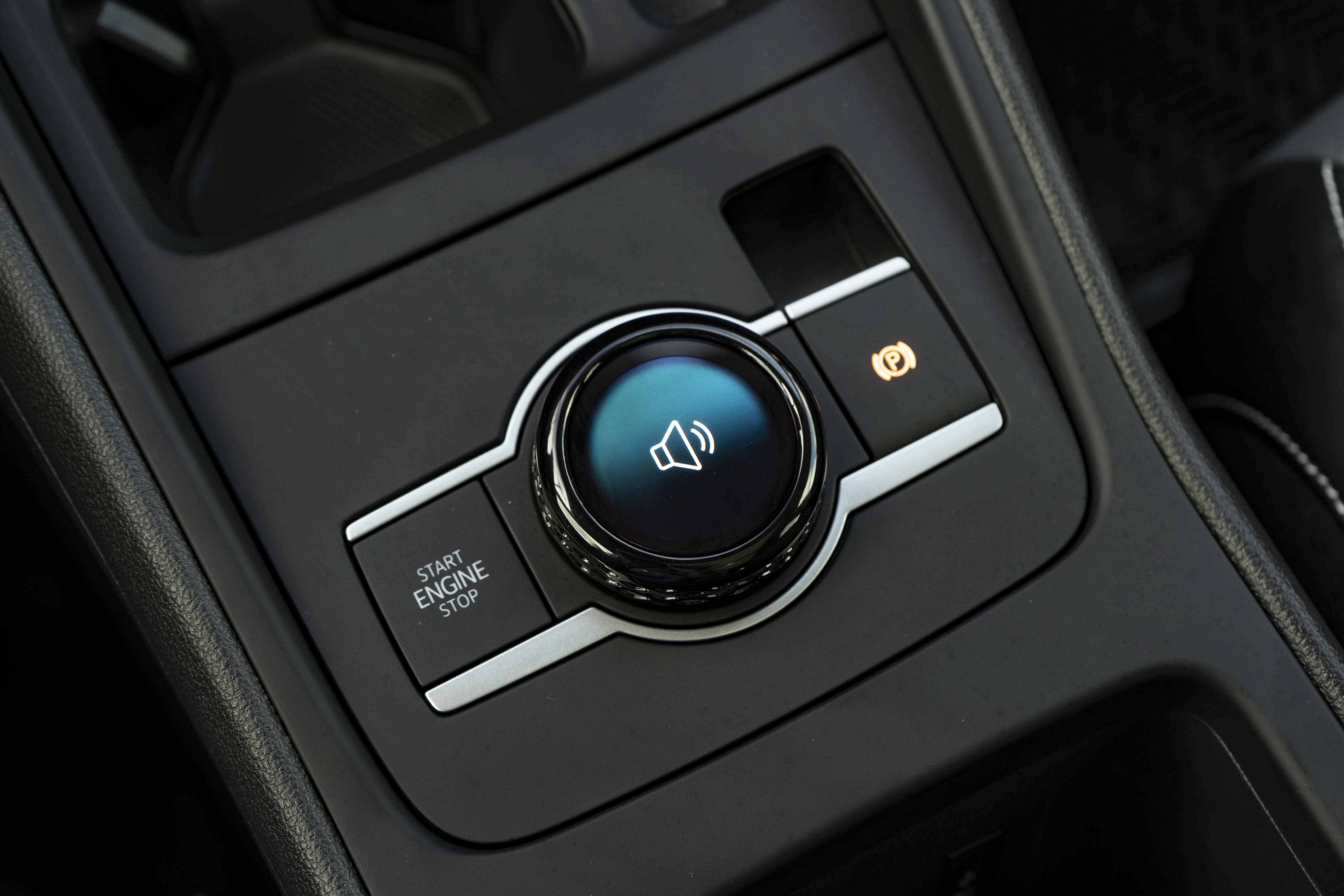 Certified 2026 Volkswagen Tiguan SE FWD image 29