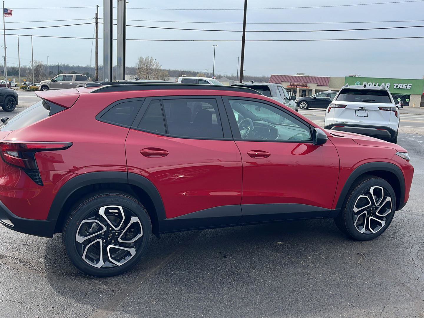New 2026 Chevrolet Trax RS w/ Driver Confidence Package image 6