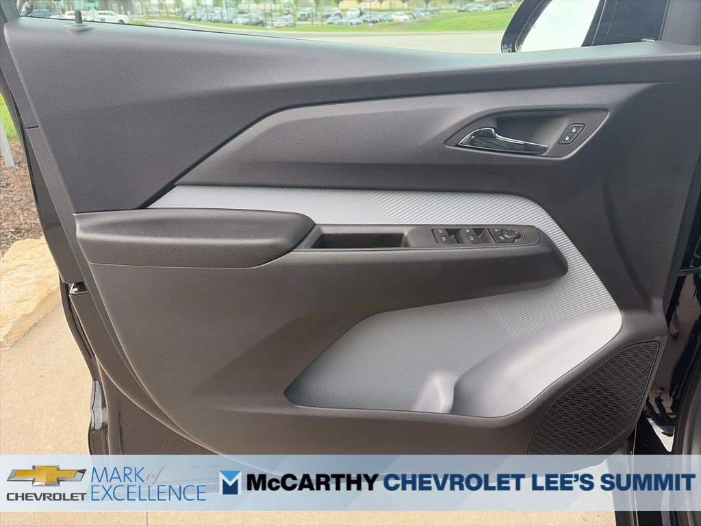 New 2027 Chevrolet Bolt LT w/ Comfort Package FWD image 44