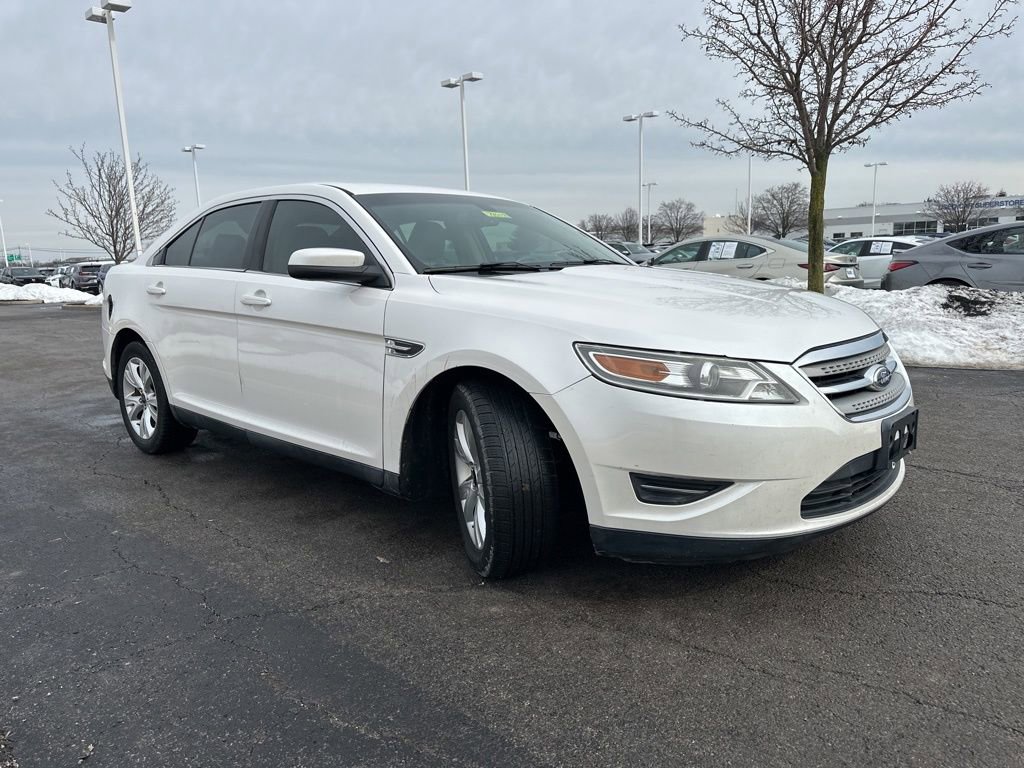 Used 2011 Ford Taurus SEL w/ 201A Rapid Spec Order Code image 12