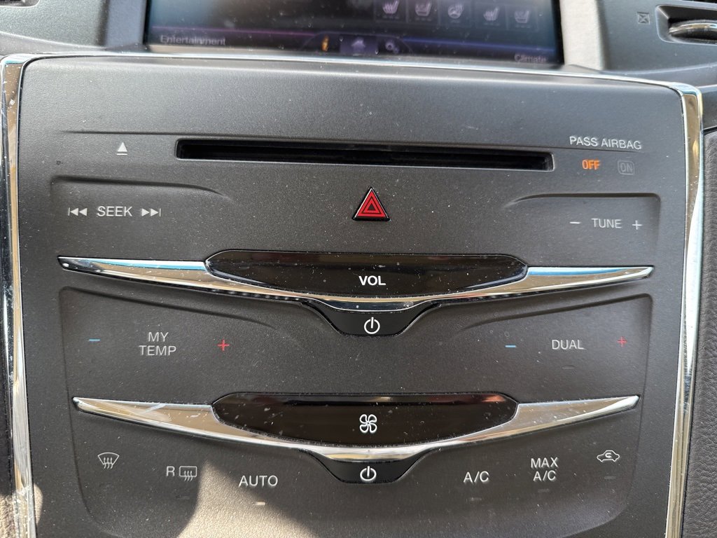 Used 2013 Lincoln MKS image 12