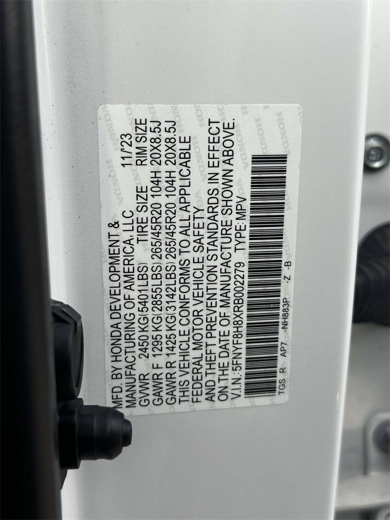 Certified 2024 Honda Passport Black Edition image 30