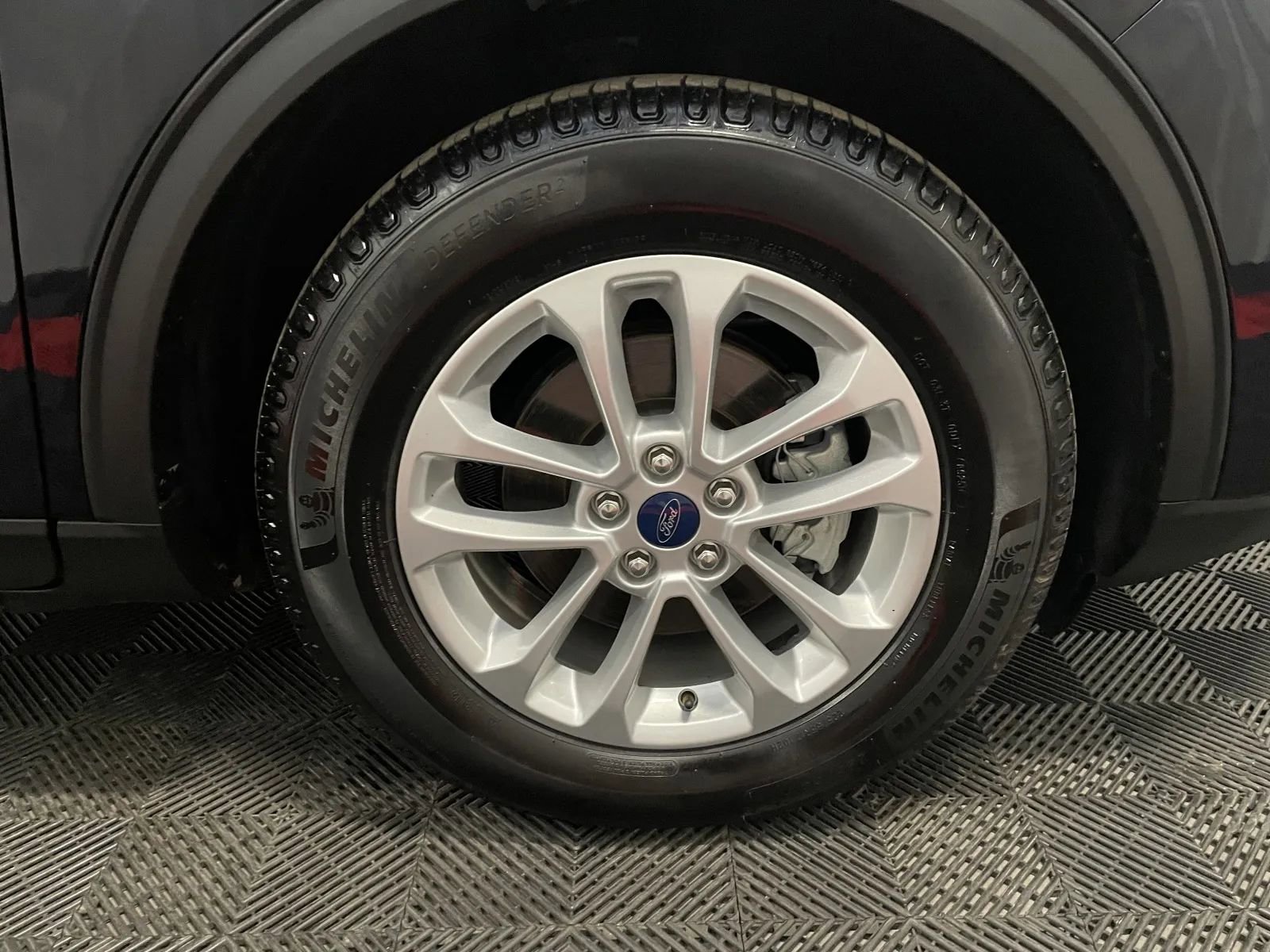 Used 2021 Ford Escape SE image 18
