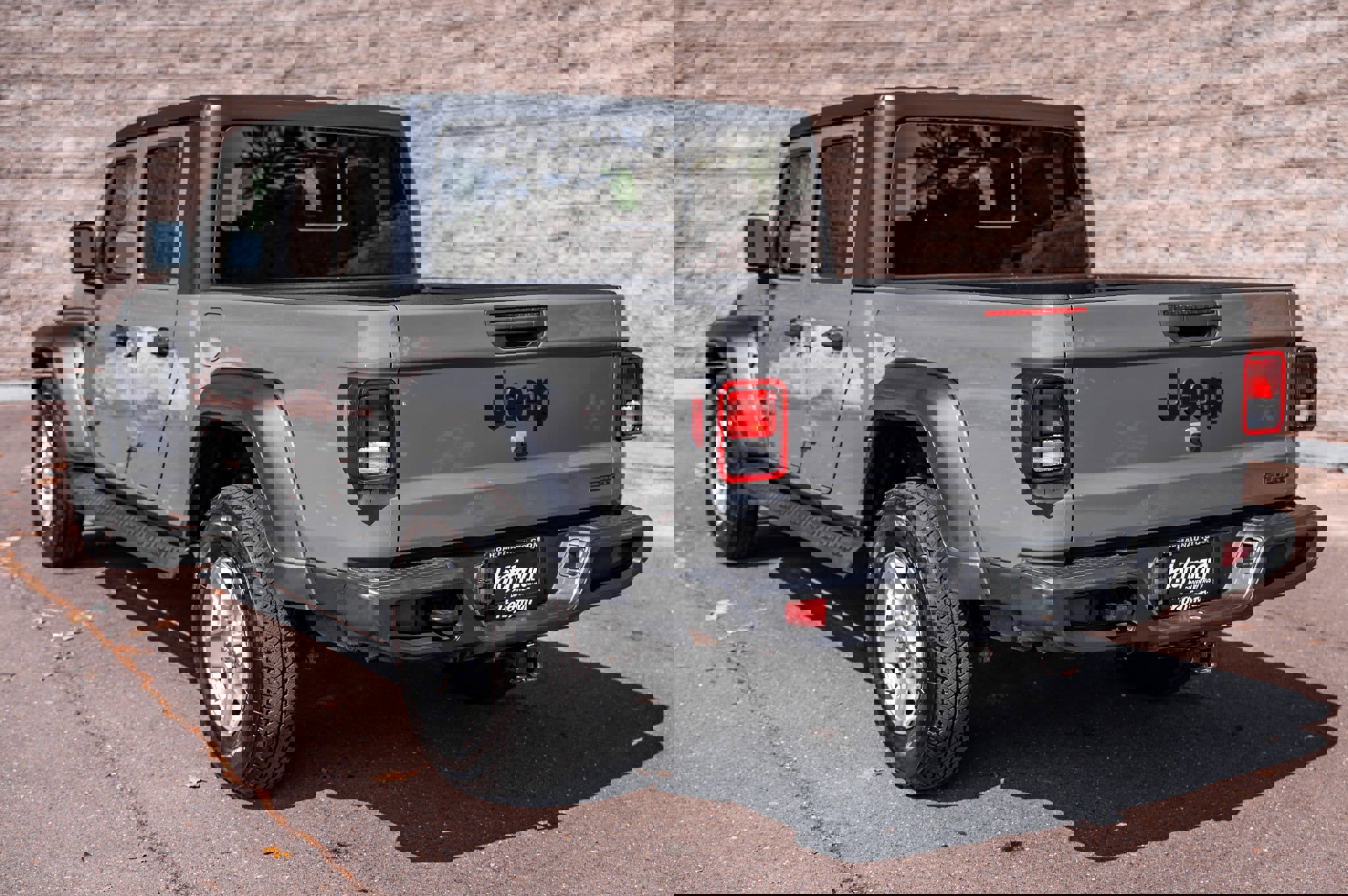 Used 2020 Jeep Gladiator Sport w/ Quick Order Package 24S image 9