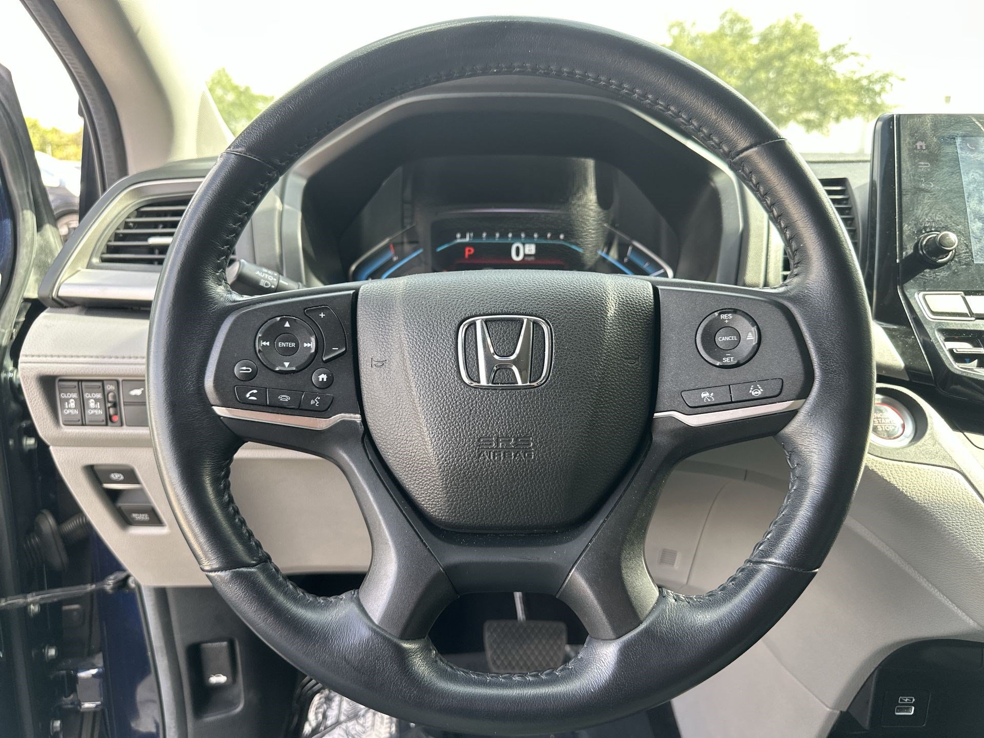 Used 2024 Honda Odyssey EX image 11