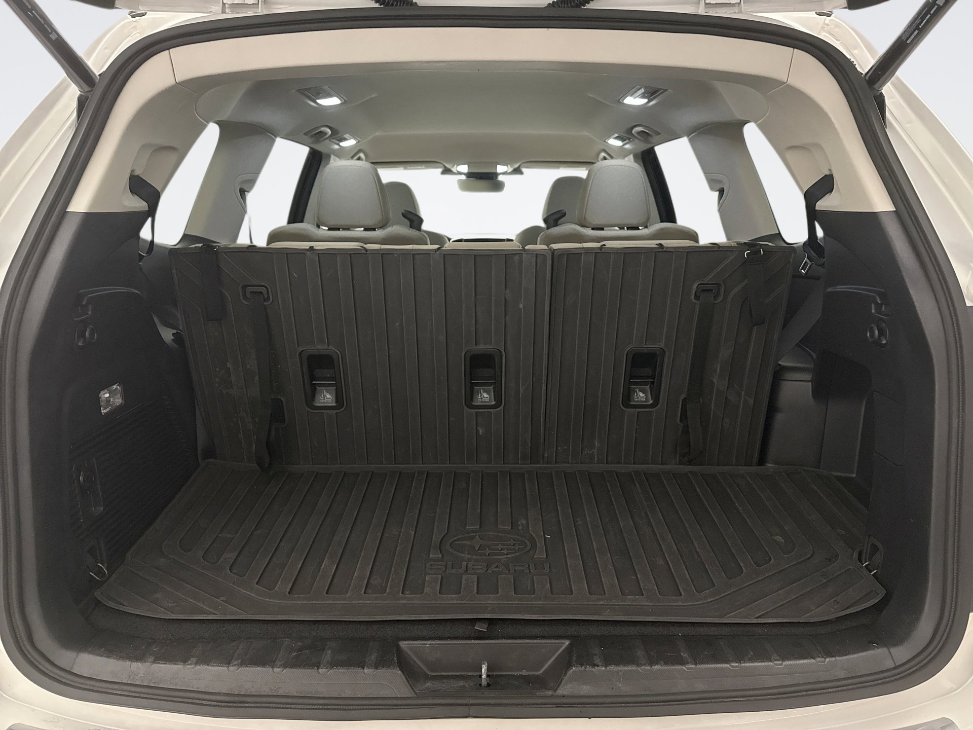 Used 2023 Subaru Ascent Premium w/ Convenience Package image 21