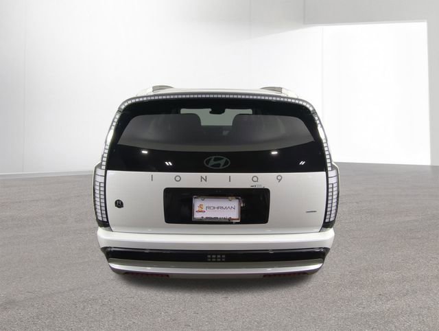 New 2026 Hyundai Ioniq 9 Limited image 16