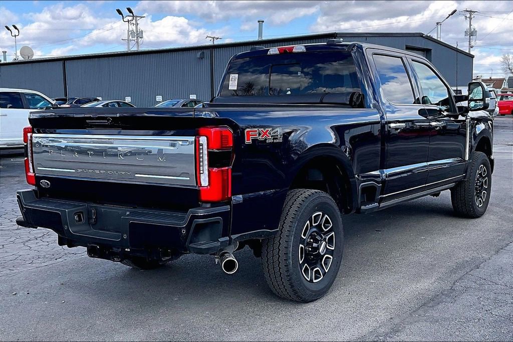 Used 2024 Ford F250 Platinum image 9