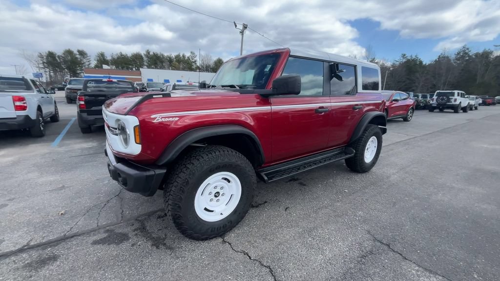 Certified 2025 Ford Bronco Heritage Edition AWD/4WD image 15