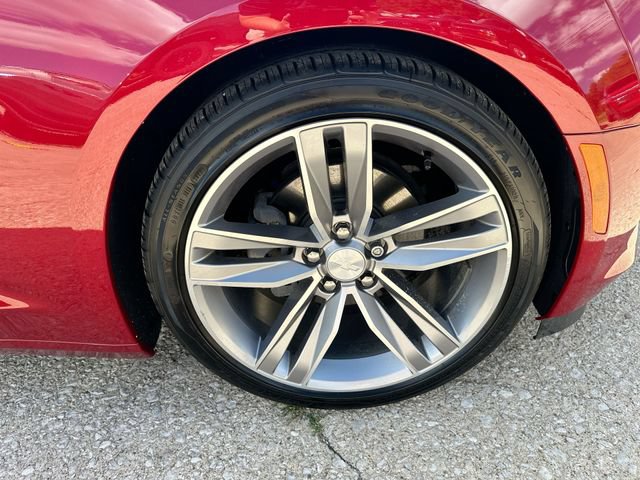 Used 2017 Chevrolet Camaro LT RWD image 56