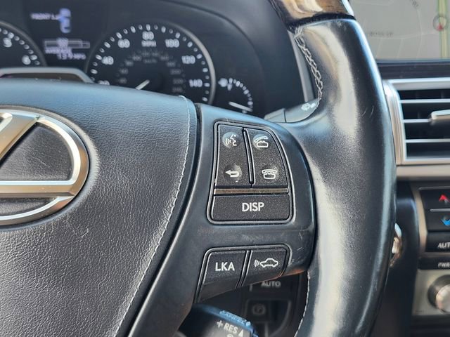 Used 2016 Lexus LS 460 L w/ Ultra Luxury Package image 32