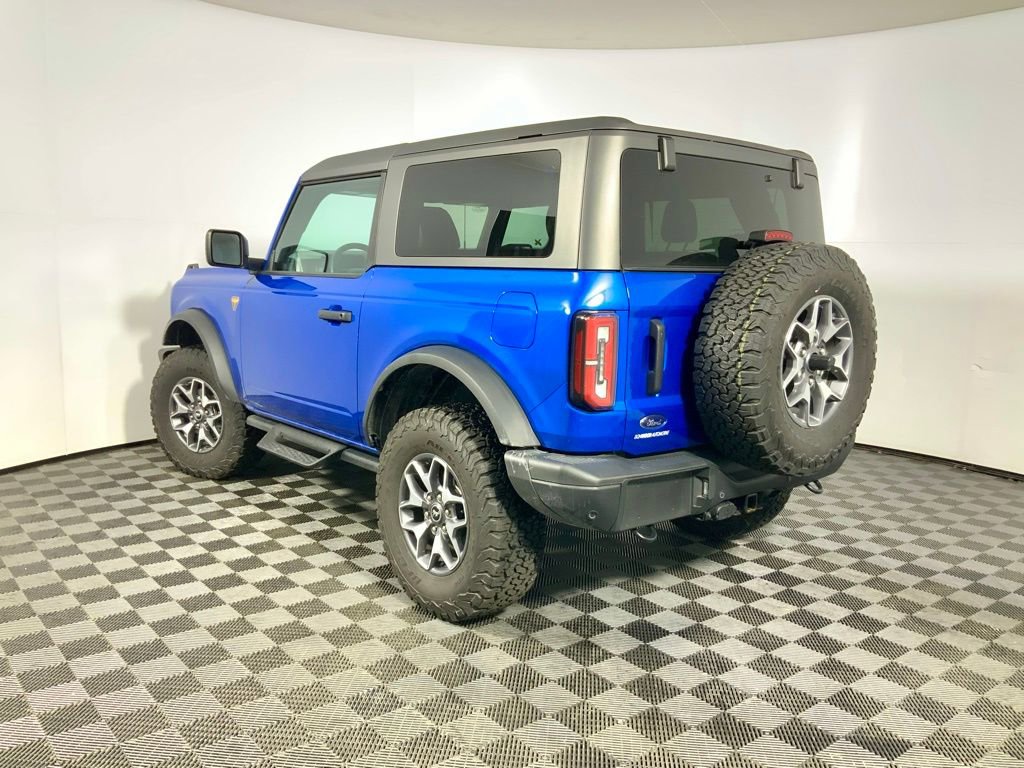 Used 2023 Ford Bronco Badlands image 10