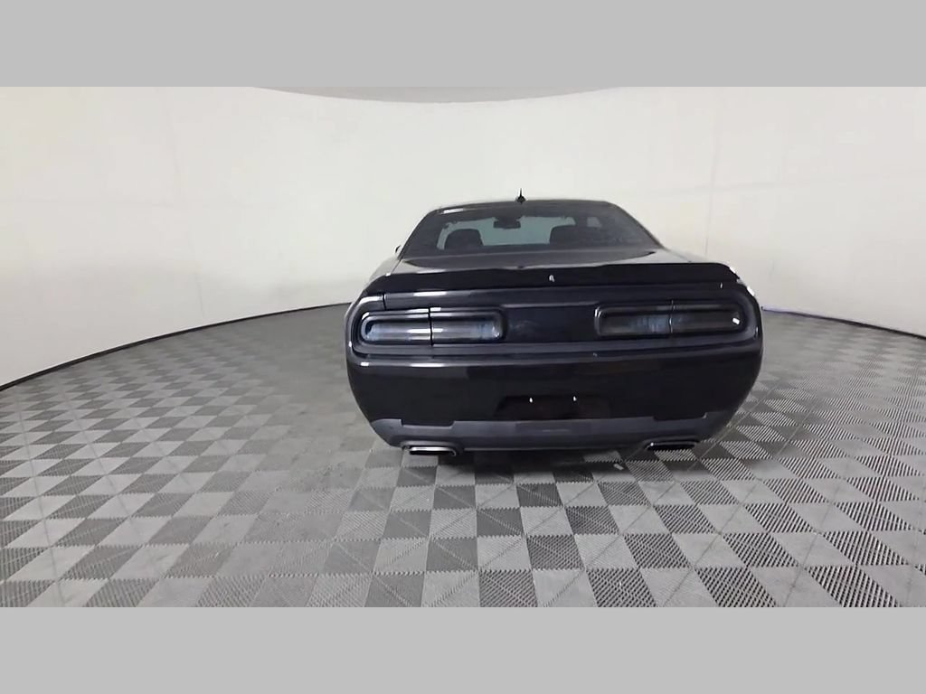 Used 2018 Dodge Challenger R/T Plus RWD image 41