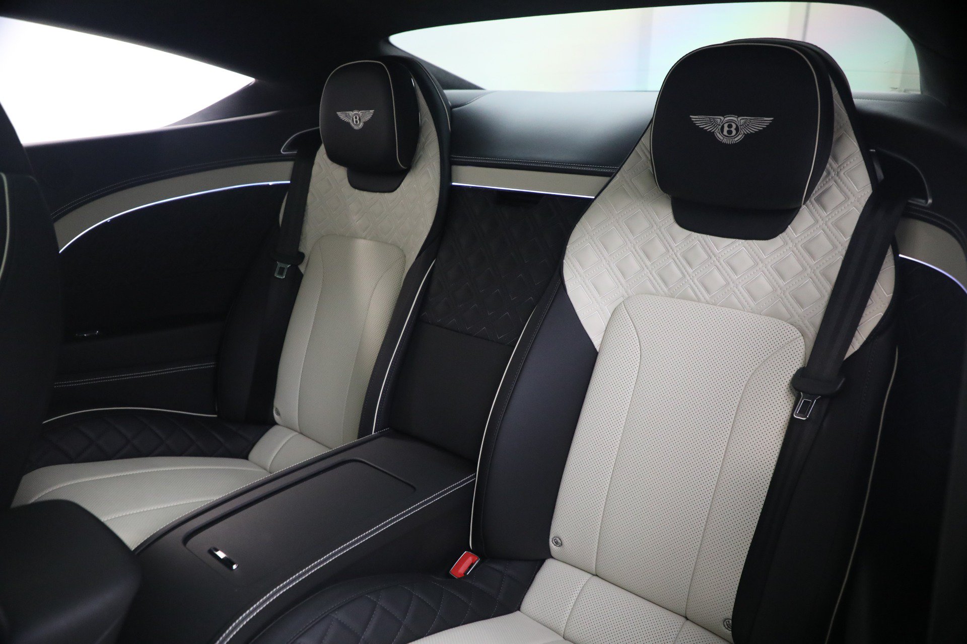 Certified 2021 Bentley Continental GT AWD/4WD image 22