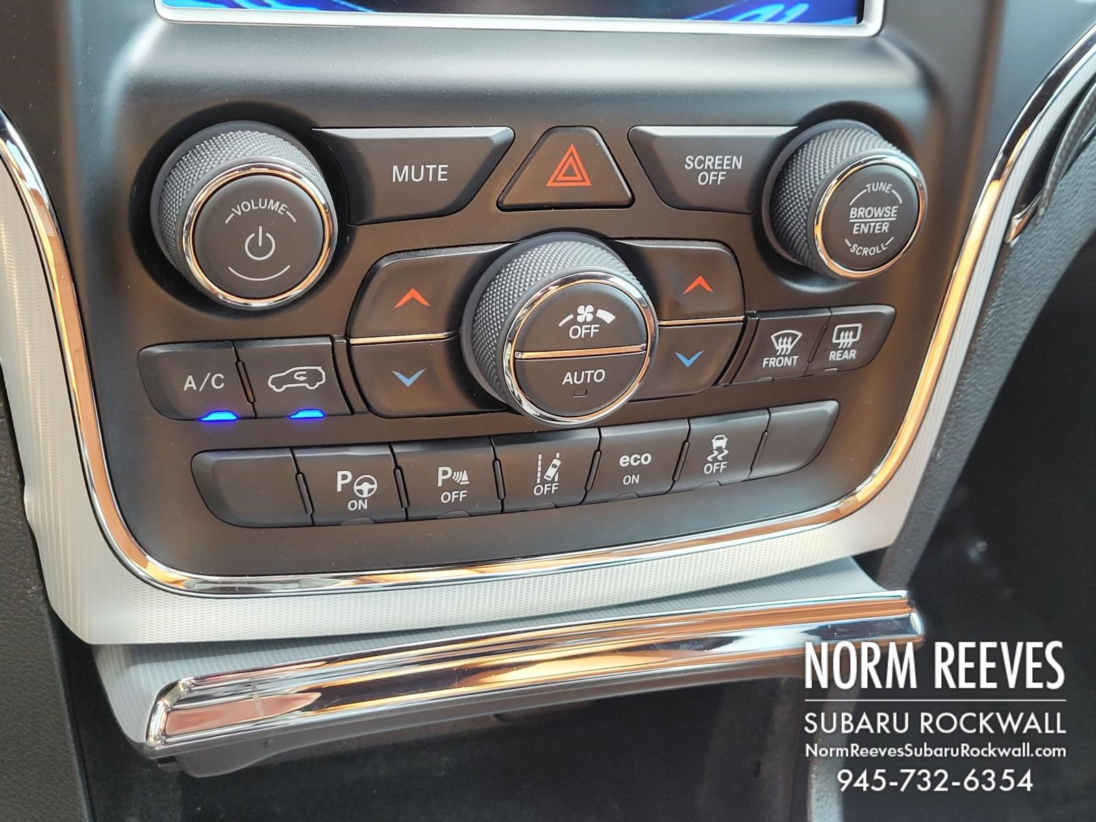 Used 2018 Jeep Grand Cherokee SRT w/ Trailer Tow Group IV image 29