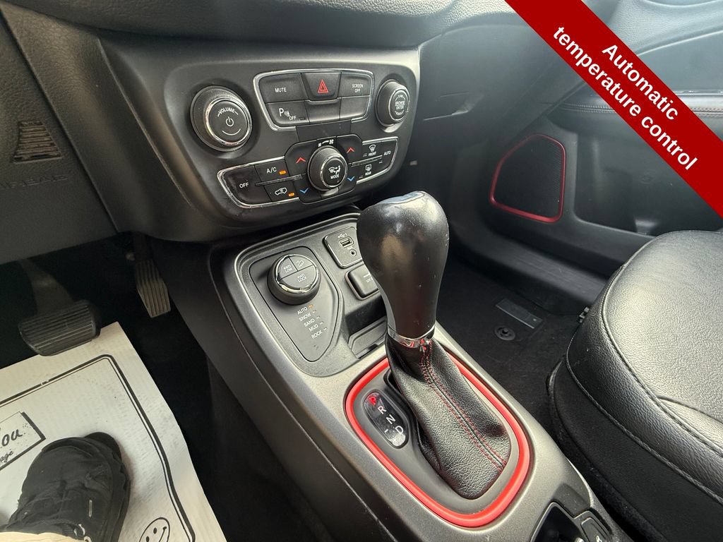 Used 2021 Jeep Compass Trailhawk AWD/4WD image 26