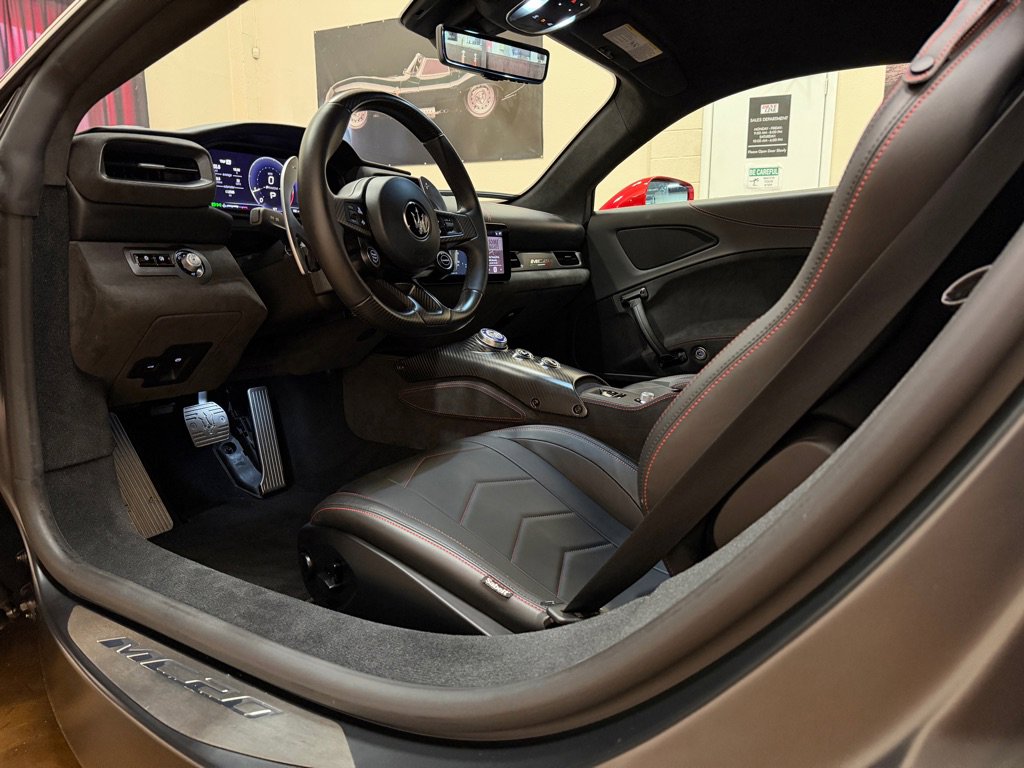 Used 2022 Maserati MC20 Coupe RWD image 20