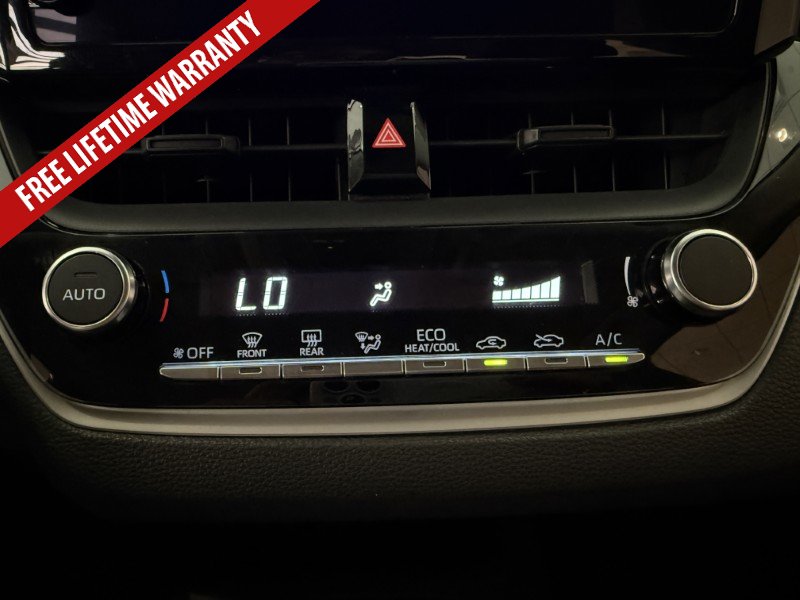 Used 2023 Toyota Corolla LE FWD image 32