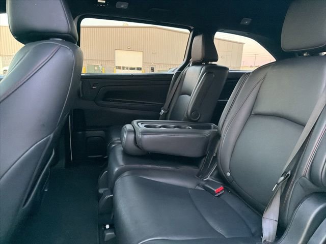 Used 2025 Honda Odyssey Sport-L image 37