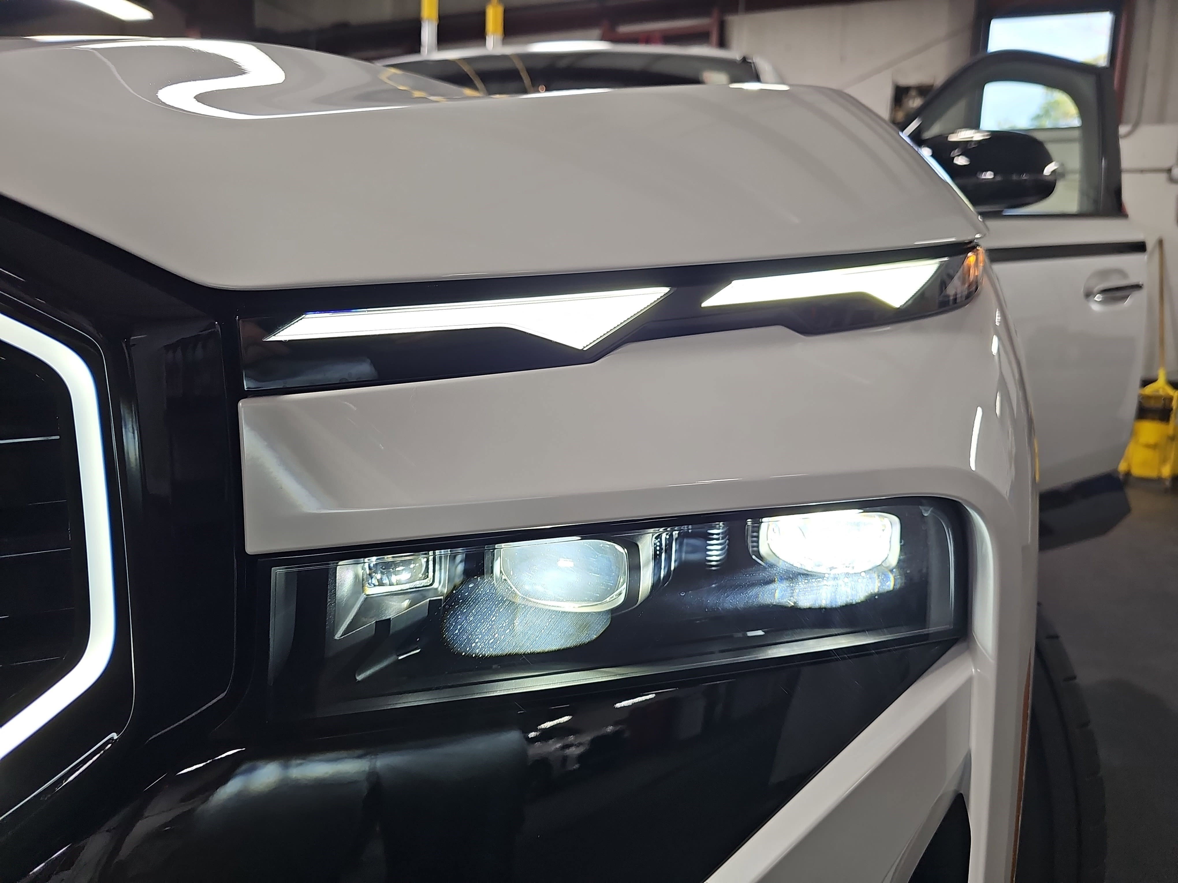 New 2026 BMW XM Label Red image 33