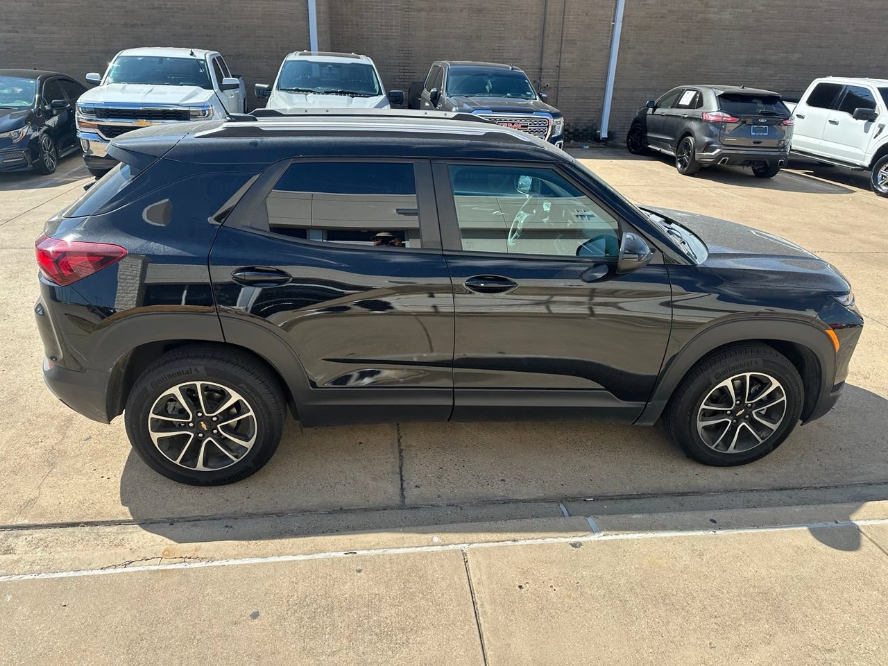 Used 2026 Chevrolet TrailBlazer LT w/ Driver Confidence Package FWD image 4
