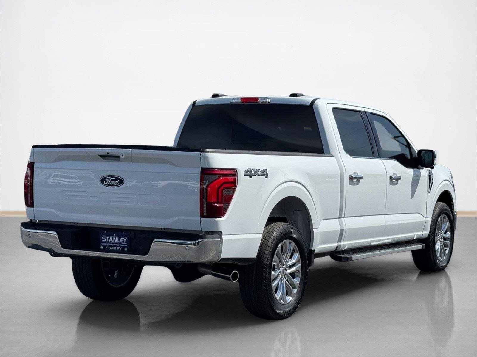 Used 2024 Ford F150 Lariat w/ Tow/Haul Package AWD/4WD image 8