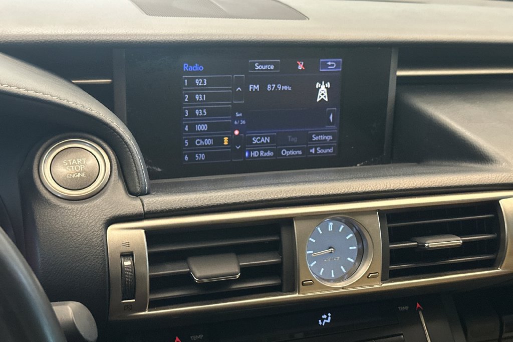 Used 2014 Lexus IS 350 w/ Navigation Package RWD image 17