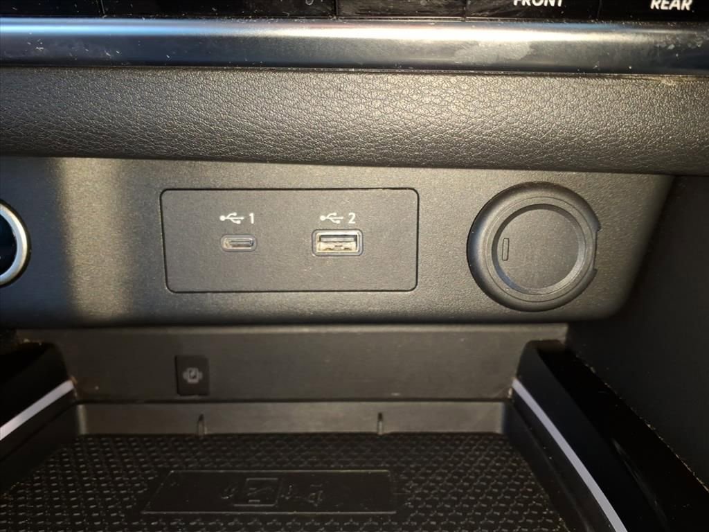 Used 2023 Nissan Rogue Platinum image 14