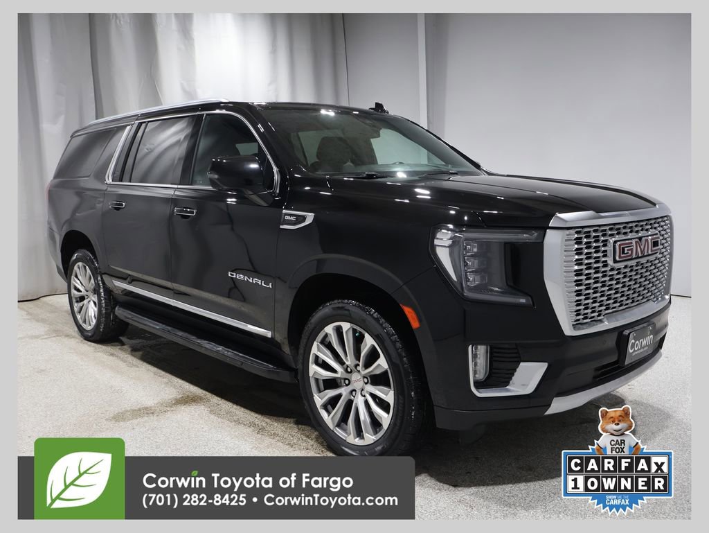 Used 2022 GMC Yukon XL Denali image 1